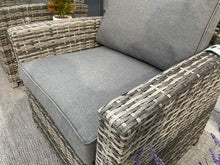 Load image into Gallery viewer, Brocton Two Seat Tete e Tete