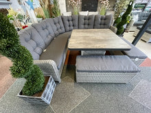 Load image into Gallery viewer, The Valletta High Back Dining Set Hydraulic Table