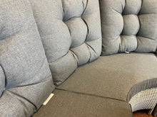 Load image into Gallery viewer, The Valletta High Back Dining Set Hydraulic Table